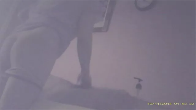 Susana De videospornoslatinos Garcia - folla a dos hombres en el sofá