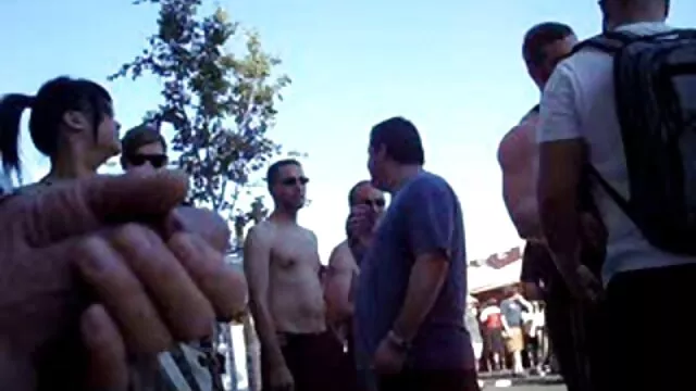 Madre madura natural videos latinos caseros tetona seduce a hijo afortunado