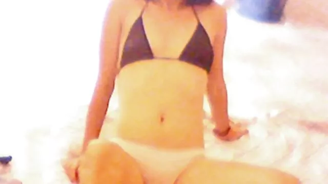 joven mujeres hispanas haciendo el amor checa 2