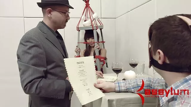 ¡Charlie Rae está cachondo! xxx gay en español latino