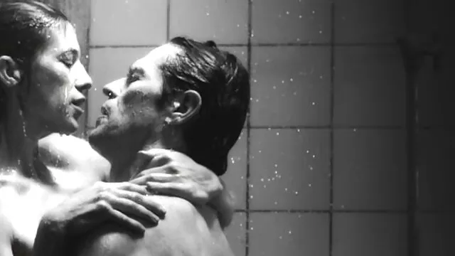 Bunny videos amater latinos Lizzie Tucker obtiene una gran polla