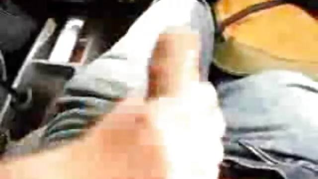 A la encantadora Cassidy Banks le encanta recibir una gran xxxlatinas maduras polla por detrás