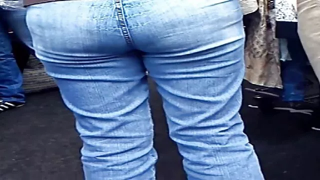 Su viejo coño peludo cabalgando mi porno latino peruano polla