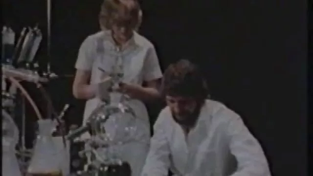 Chica sexo latino hd se folla a su hermanastro