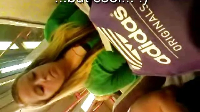 Kymora Lee amateur latino anal es gangbanged por muchos chicos blancos