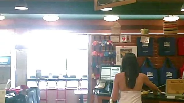 Viendo a mi esposa follada por una gran polla negra pornolatinoxxx